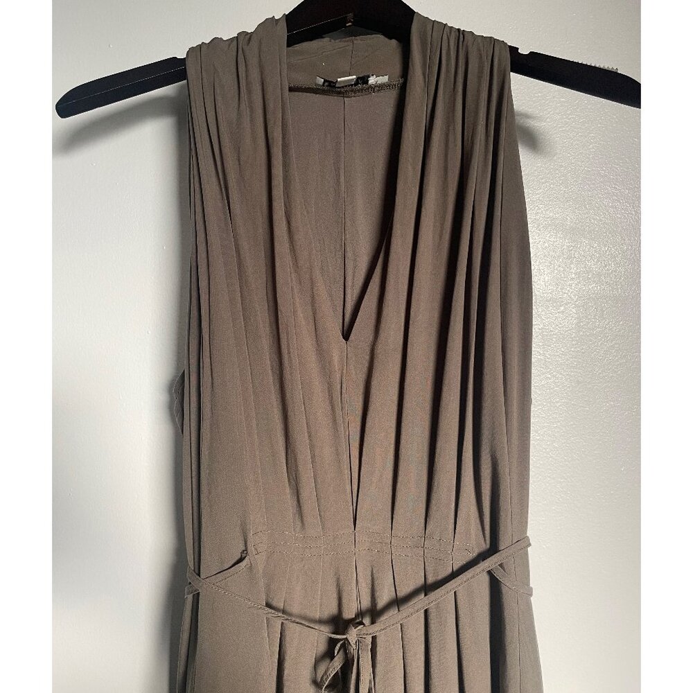 Olive green fit & flare sleeveless dress